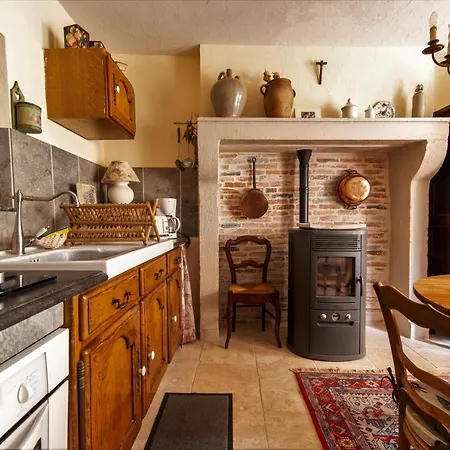 Ma Petite Maison Sous Les Etoiles Holiday home Abrest